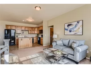 Photo #4: 9711682 Listing