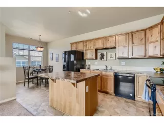 Photo #6: 9711682 Listing