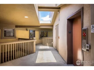 Photo #2: 971194 Listing