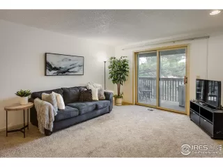 Photo #4: 971194 Listing