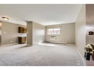 Photo #3: 971305 Listing