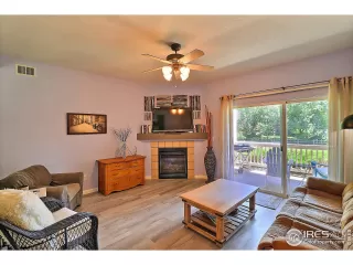 Photo #4: 971342 Listing