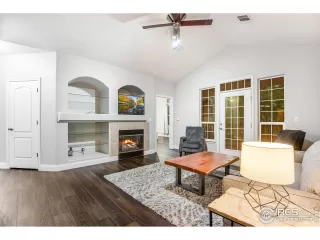 Photo #6: 971345 Listing