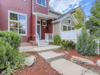 Photo #2: 971359 Listing