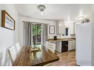 Photo #5: 971382 Listing