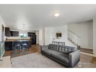 Photo #6: 971395 Listing