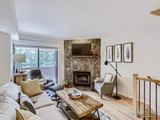 Photo #5: 971472 Listing