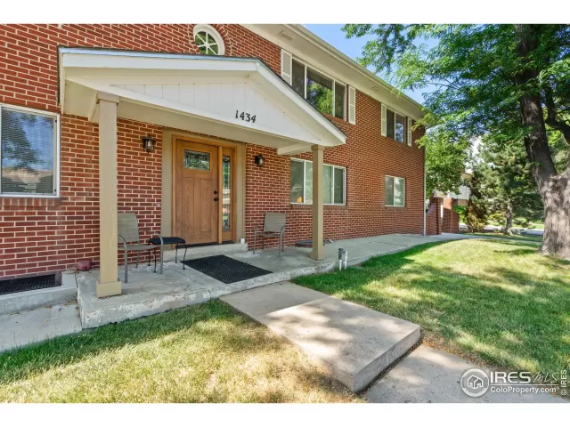 MLS: 971483 Condo For Sale