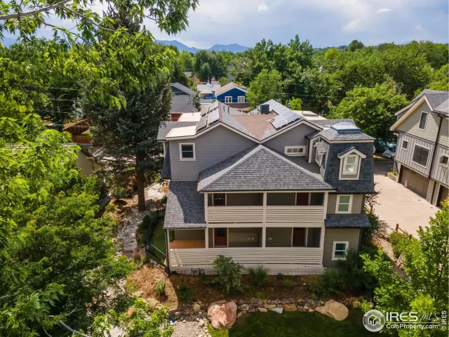 MLS: 971486 Condo For Sale