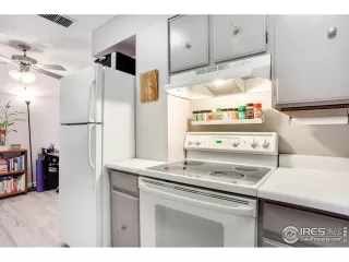 Photo #5: 971491 Listing