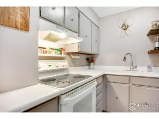 Photo #6: 971491 Listing