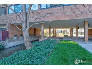 Photo #1: 971512 Listing