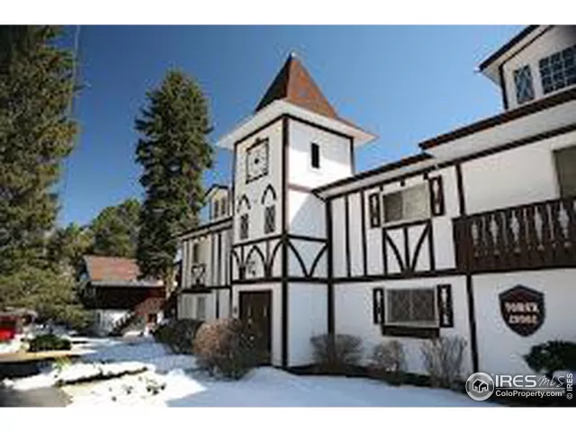 MLS: 971516 Condo For Sale