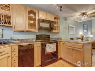Photo #4: 971520 Listing 