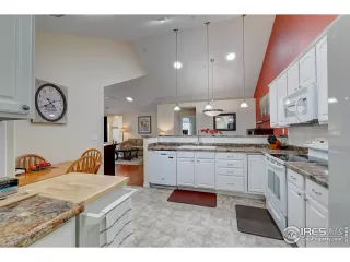 Photo #6: 971524 Listing