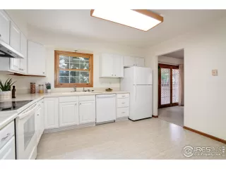 Photo #6: 971711 Listing