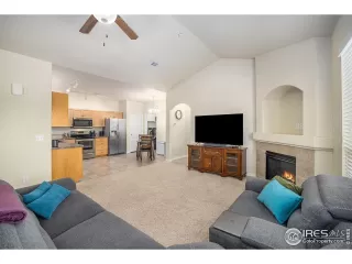 Photo #5: 971713 Listing