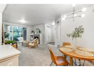 Photo #5: 971852 Listing