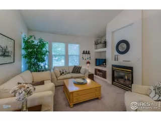 Photo #5: 971932 Listing