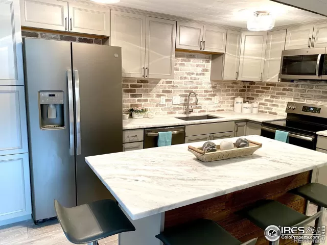 MLS: 971944 Condo For Sale