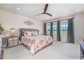 Photo #6: 971953 Listing