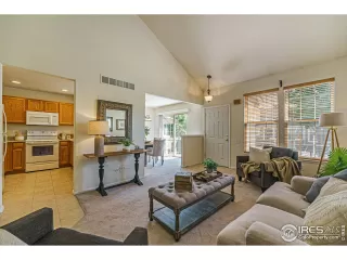 Photo #4: 971964 Listing