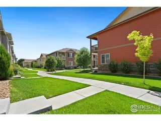 Photo #2: 971992 Listing 