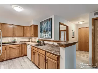 Photo #4: 971996 Listing