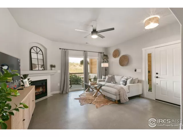 MLS: 972036 Condo For Sale