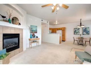 Photo #5: 972077 Listing