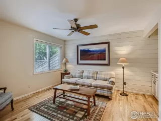 Photo #3: 972087 Listing 