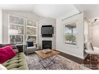 Photo #2: 972089 Listing