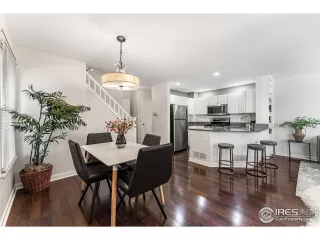 Photo #3: 972089 Listing