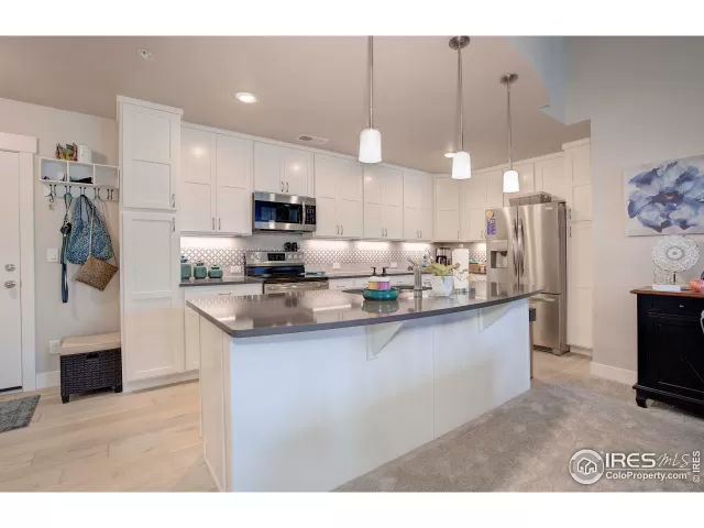 MLS: 972218 Condo For Sale