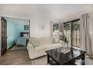 Photo #4: 972251 Listing