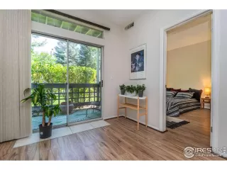 Photo #3: 972266 Listing