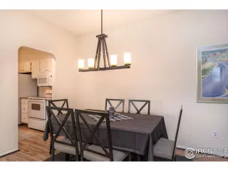 Photo #6: 972266 Listing