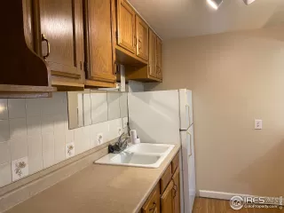 Photo #5: 972309 Listing 