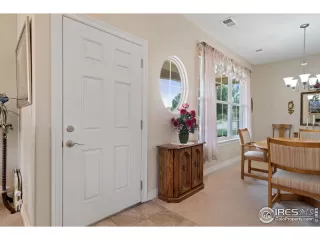 Photo #4: 972338 Listing