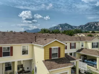 Photo #1: 972407 Listing