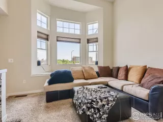 Photo #3: 972407 Listing