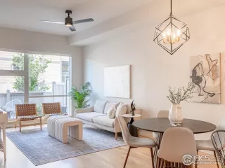 Photo #1: 972467 Listing 