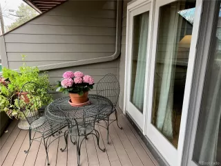 Photo #4: 9724926 Listing