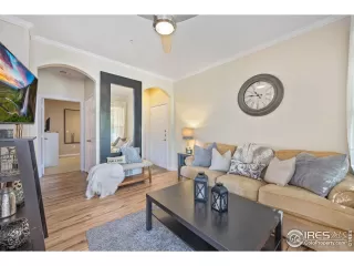 Photo #3: 972554 Listing