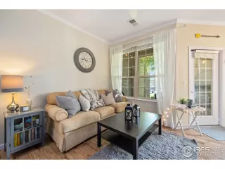 Photo #4: 972554 Listing