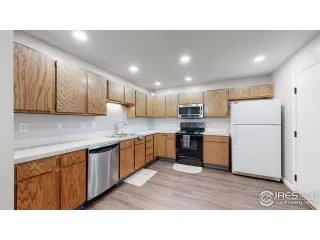 Photo #6: 972597 Listing 