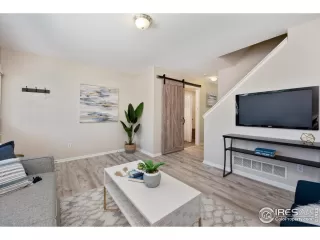 Photo #2: 972614 Listing