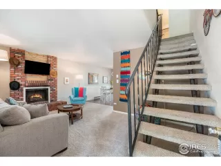 Photo #3: 972626 Listing