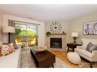 Photo #4: 972682 Listing