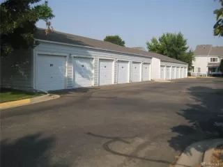 Photo #2: 9727159 Listing